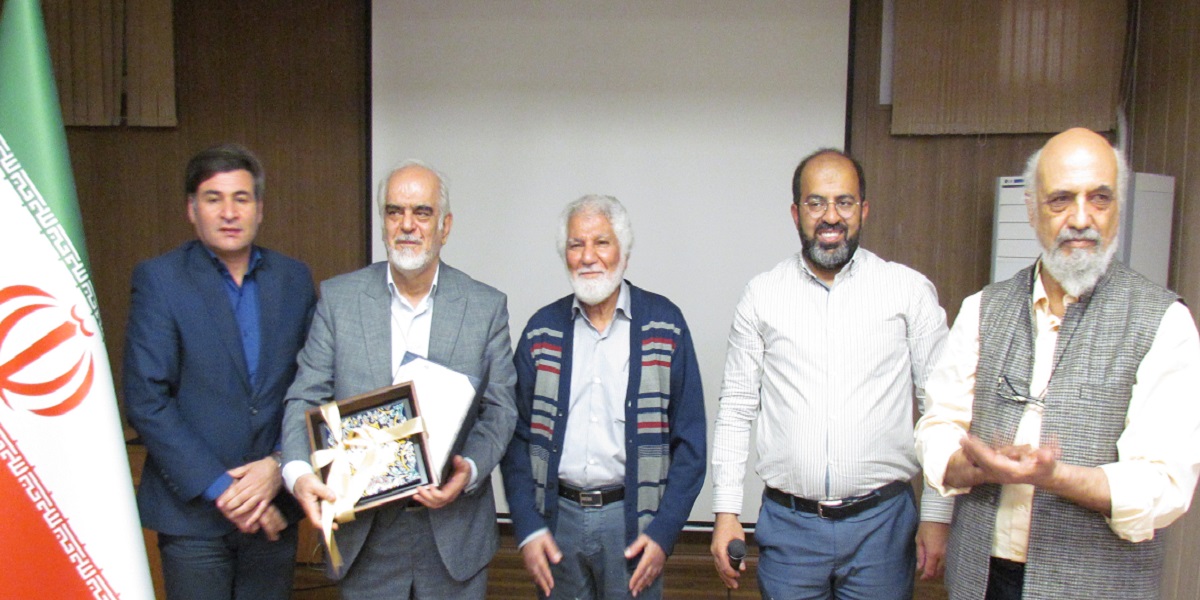 نشست پایان سال 1402دانشکده هنر و معماری