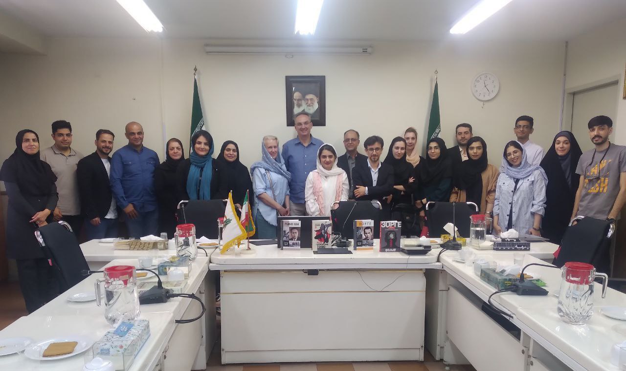  برگزاری نشست علمی بین‌المللی «کاربرد مبانی مستند در حلق آثار ادبی» 