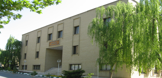 ارائه گزارش فعالیت های پژوهشکده اقتصاد در نشست شورای دانشگاه