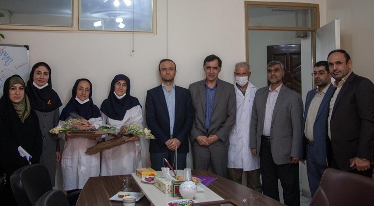 تقدیر از پرستاران مرکز سلامت و بهداشت دانشگاه