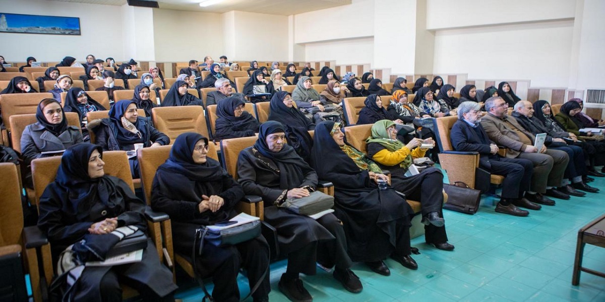 آئین نکوداشت بانوی قرآن پژوه زنده یاد منیر گرجی در دانشگاه تربیت مدرس برگزار شد